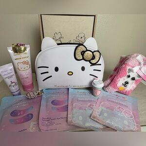 The Creme Shop X Hello Kitty Bundle+Lip Smackers